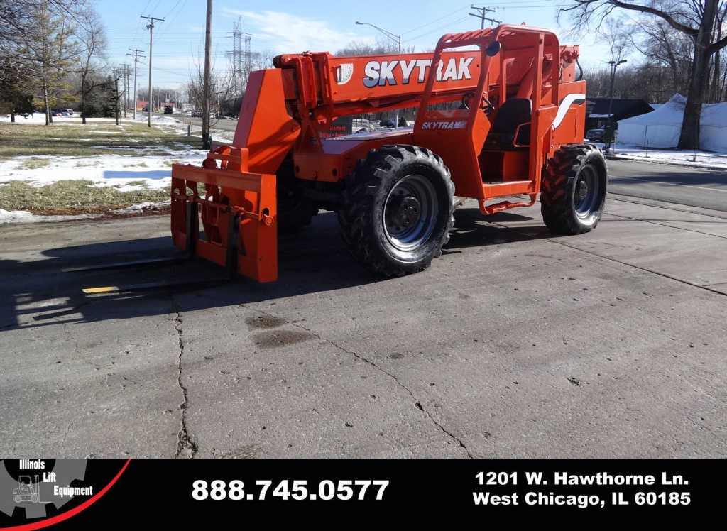 2002 SkyTrak 8042 telehandler on sale in Minnesota