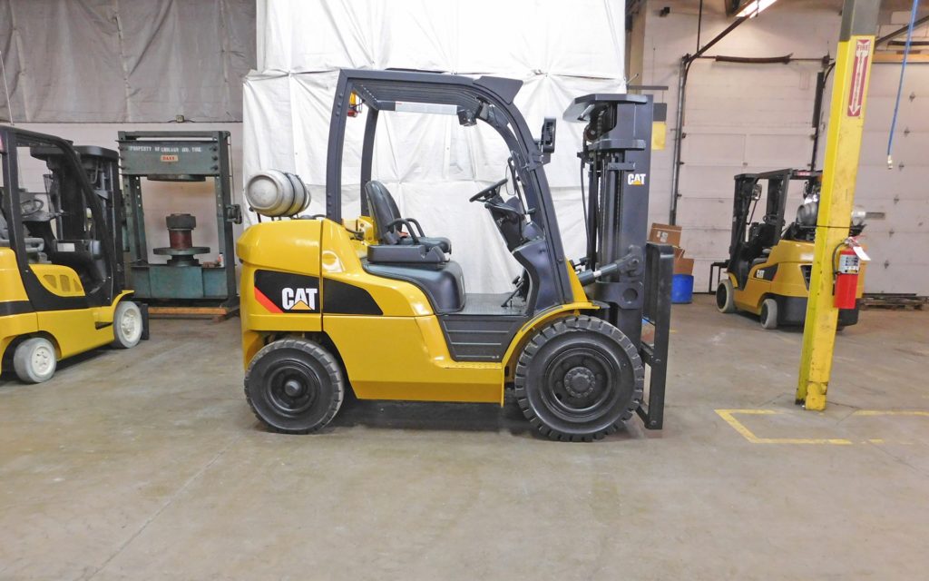  2011 Caterpillar P8000 Forklift on Sale in Minnesota